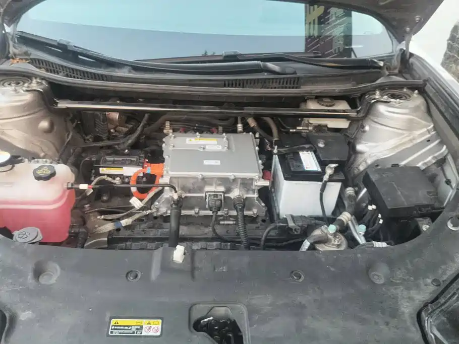 Toyota bZ5 — миниатюра 10