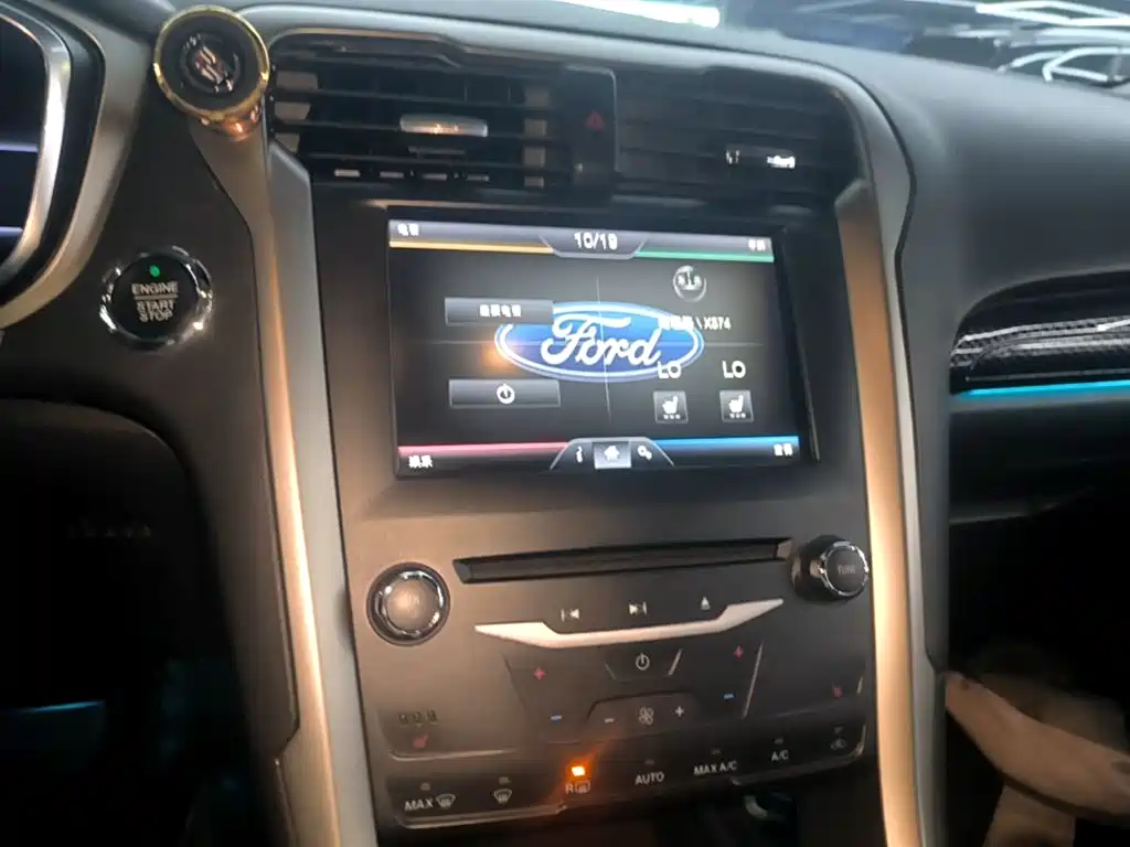 Ford Mondeo — миниатюра 9