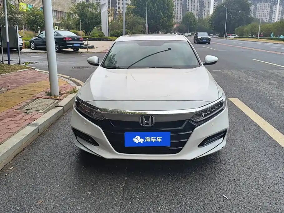Honda Accord — миниатюра 2