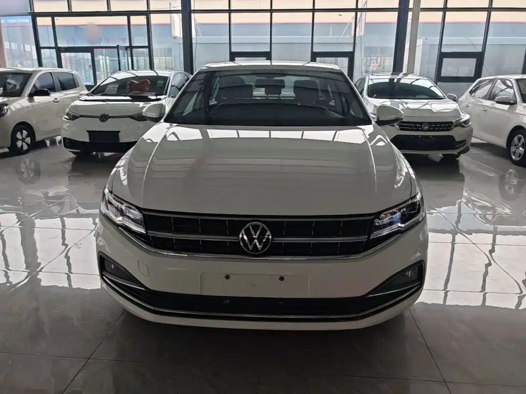 Volkswagen Bora — миниатюра 3