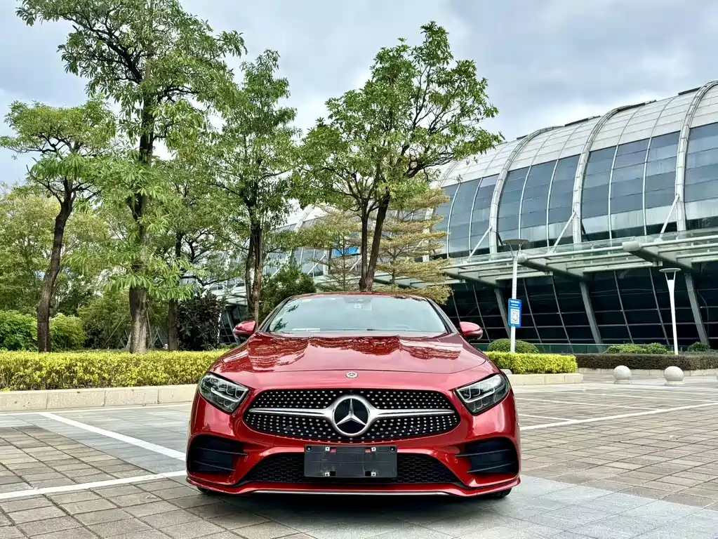 MERCEDES-BENZ CLS