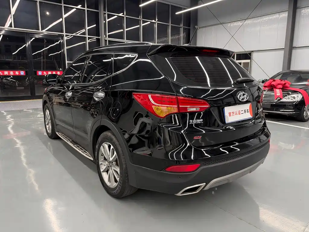 Hyundai Santa Fe — миниатюра 15