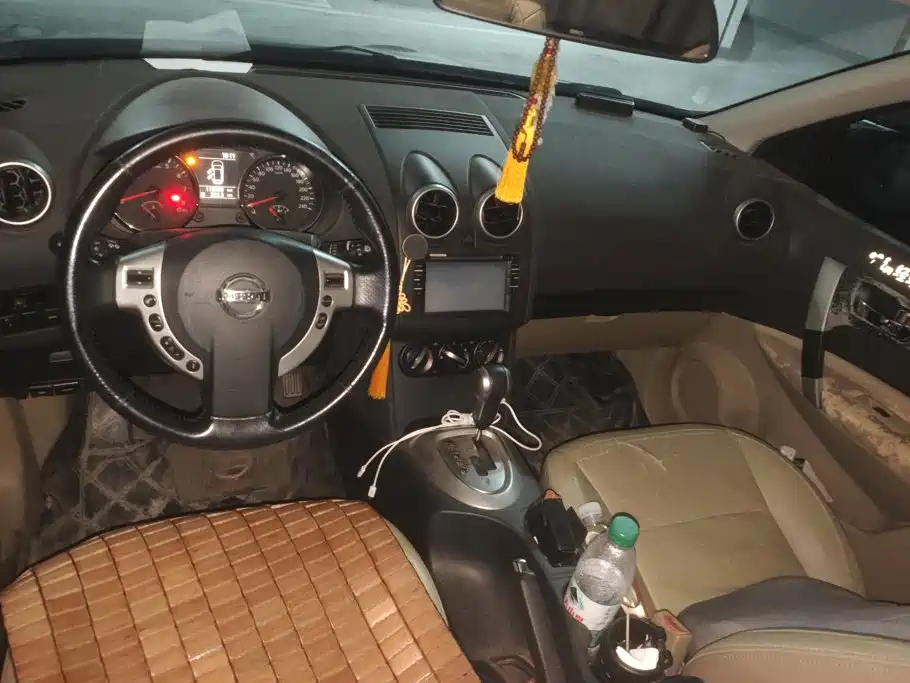 Nissan Qashqai — миниатюра 12