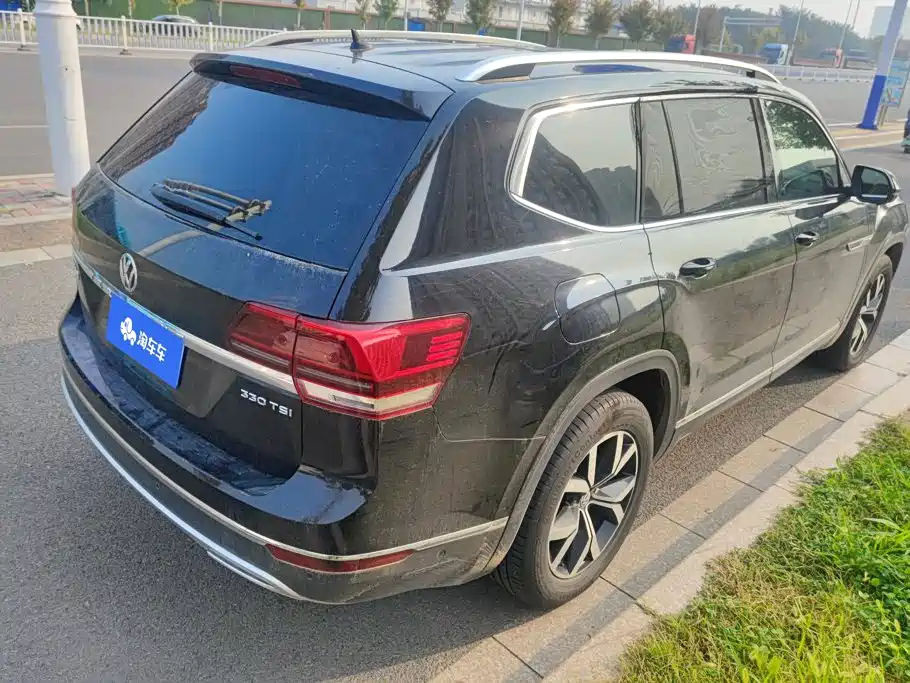 Volkswagen Teramont — миниатюра 3