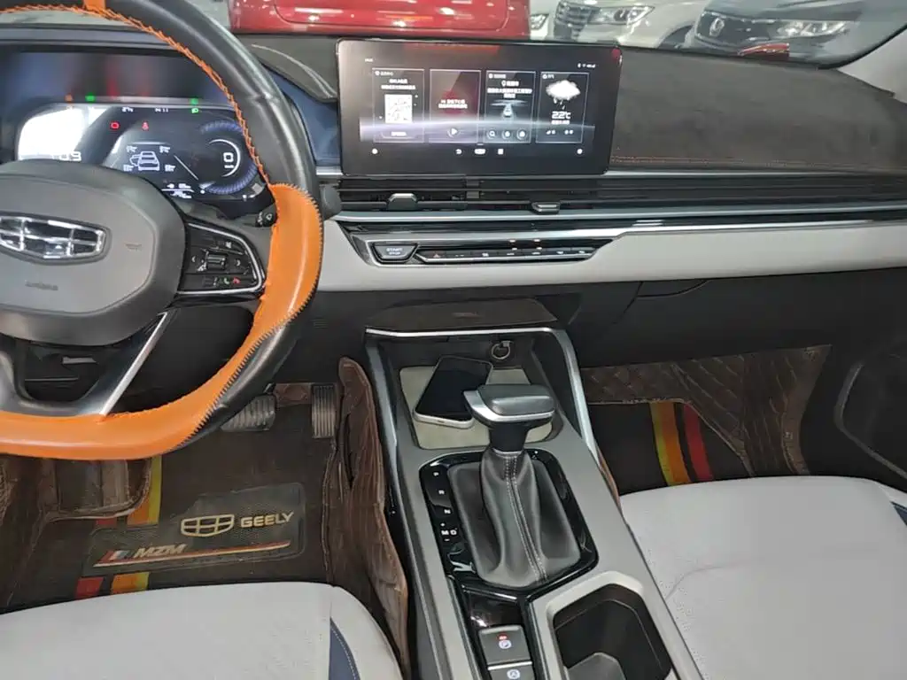 Geely Emgrand — миниатюра 13