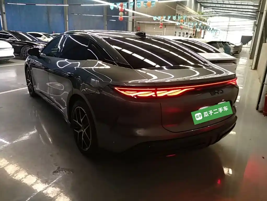 BYD Han L — миниатюра 5