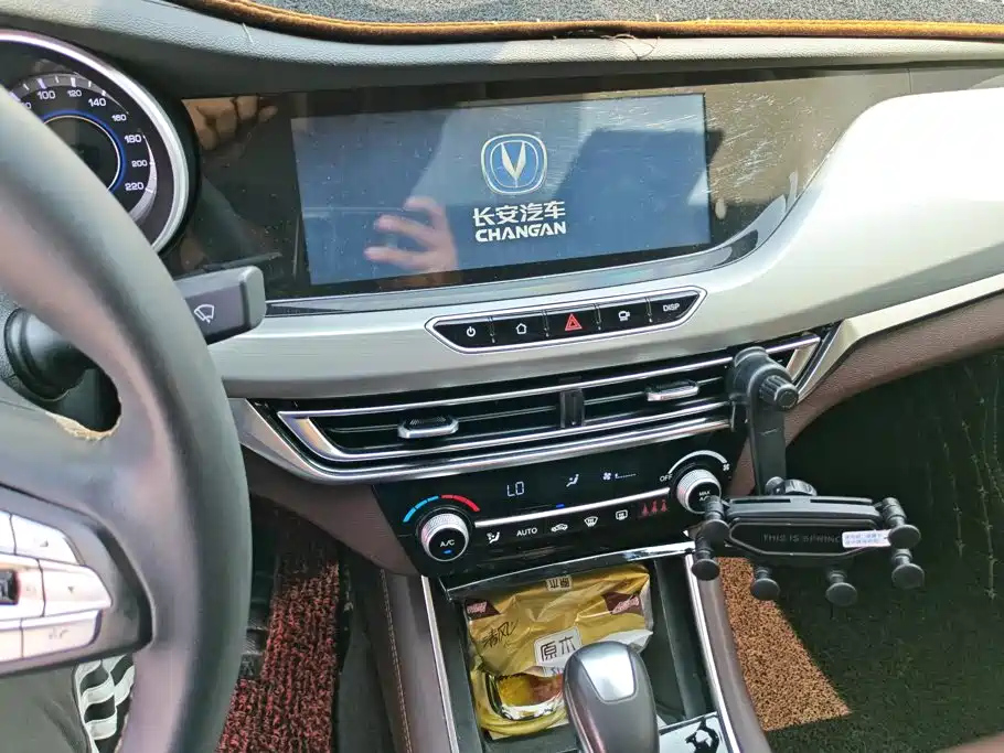 Changan Eado — миниатюра 13