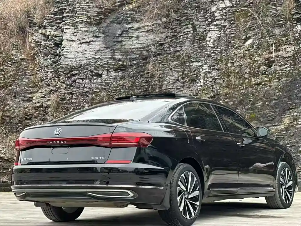 Volkswagen Passat — миниатюра 9