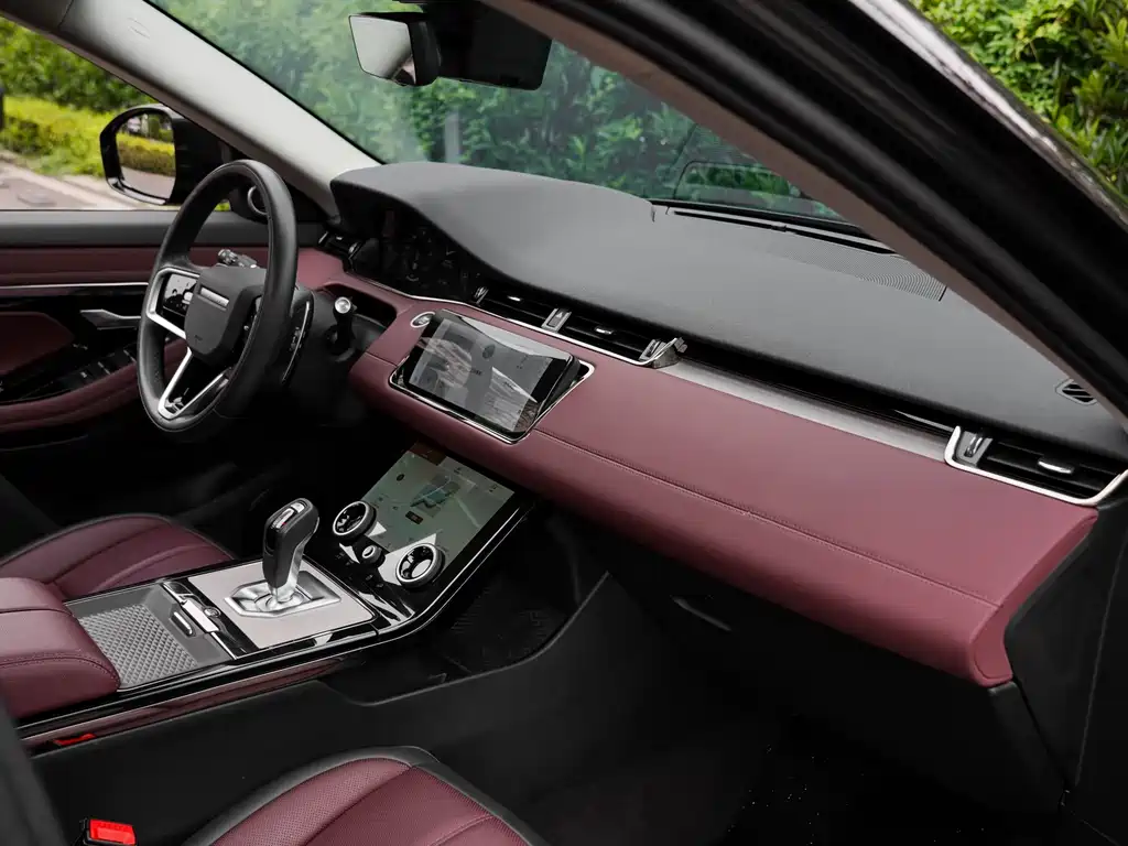 Land Rover Range Rover Evoque 2023 L 249PS Luxury