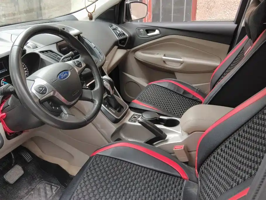Ford Kuga — миниатюра 12