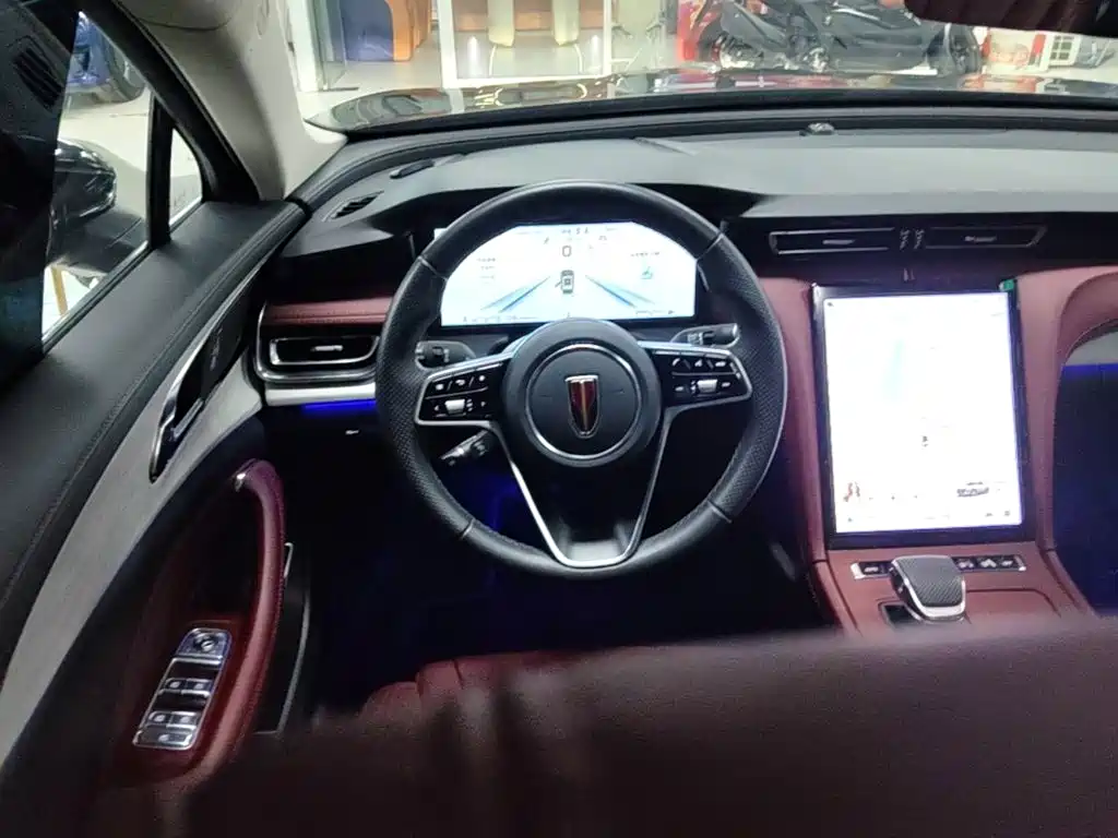 Hongqi Hongqi H5 — миниатюра 11