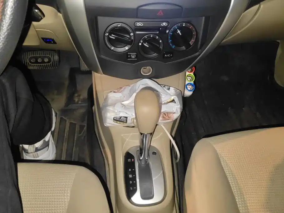 Nissan Livina — миниатюра 16