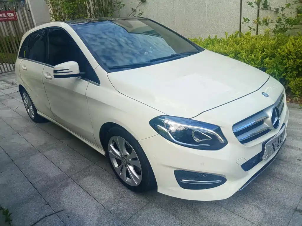 Mercedes-Benz B-Class 2016