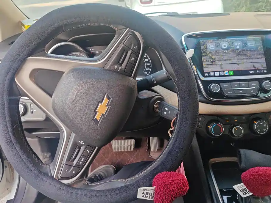 Chevrolet Monza — миниатюра 12
