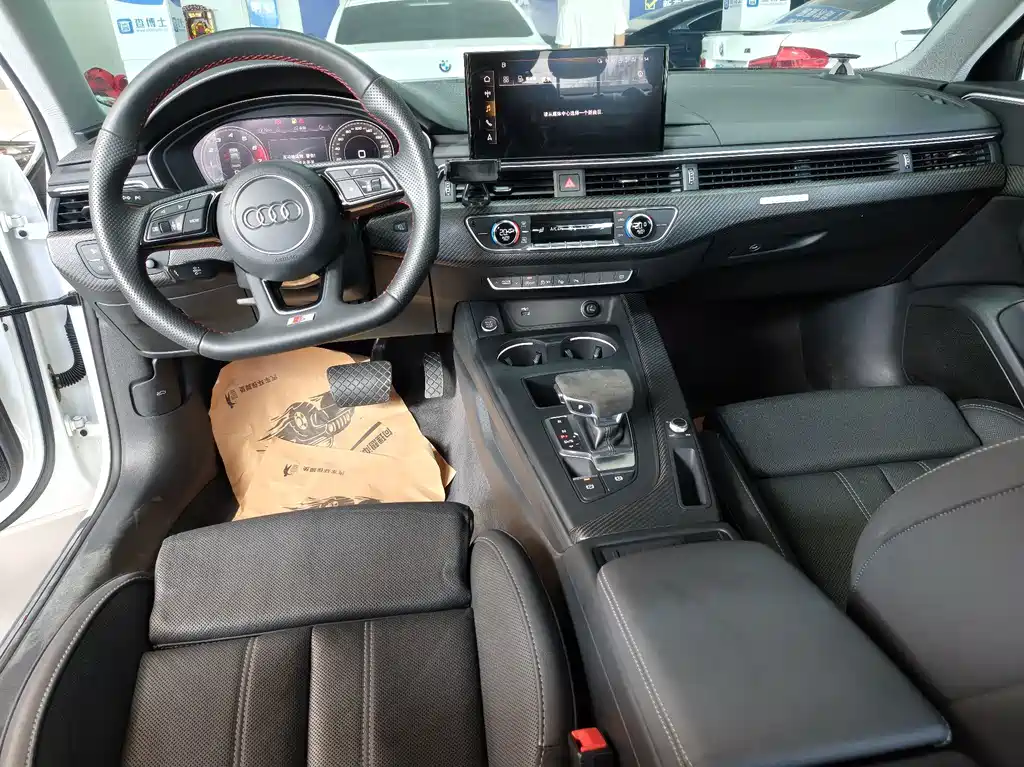 Audi A4L — миниатюра 5