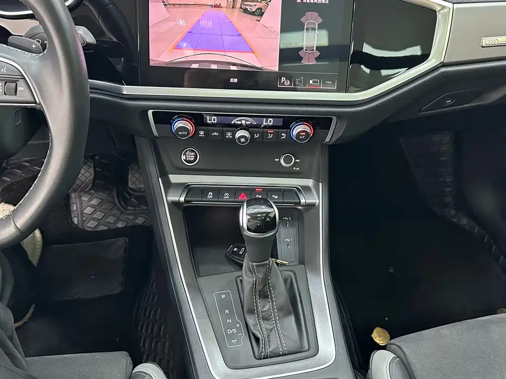 Audi Q3 — миниатюра 14