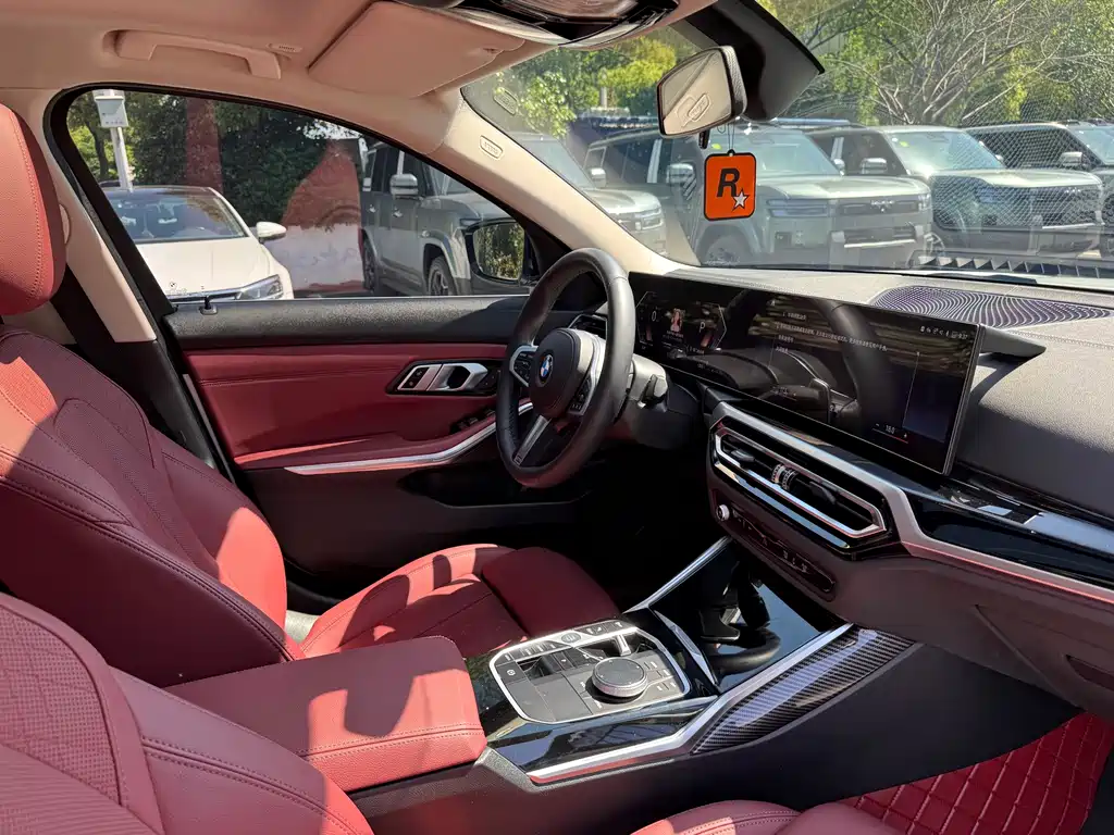 BMW 3 Series — миниатюра 17