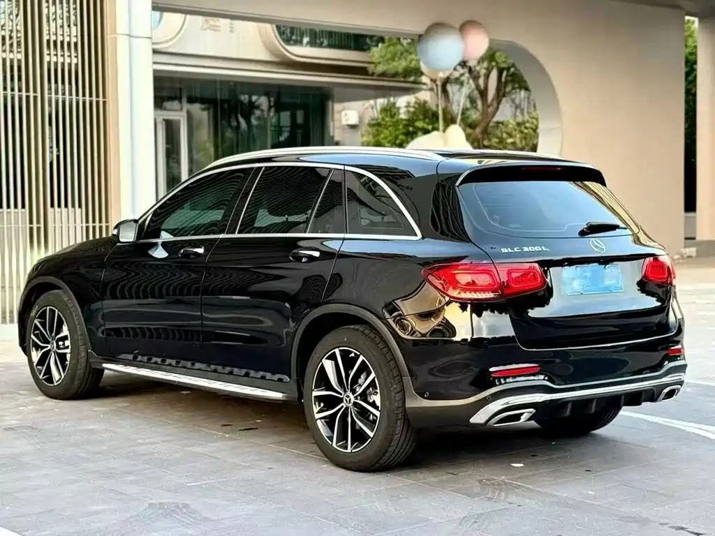 Mercedes-Benz GLC — миниатюра 9