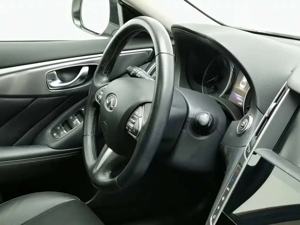 Infiniti Q50L — миниатюра 22