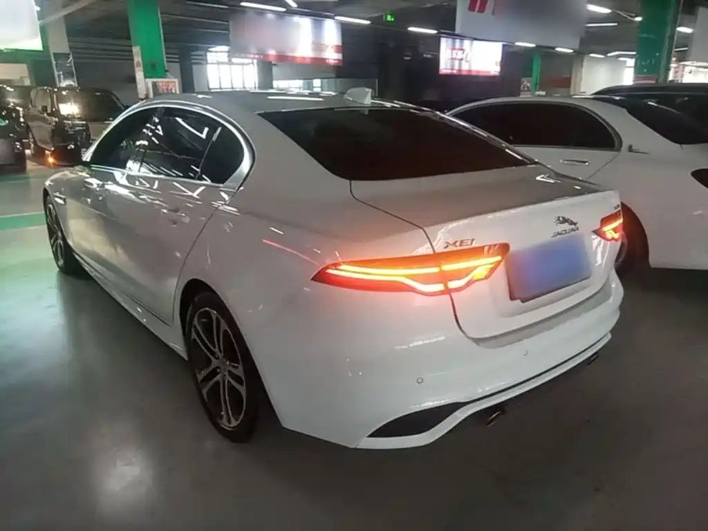 Jaguar XEL — миниатюра 5