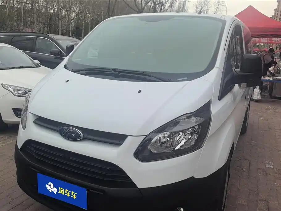 Ford Transit 2019