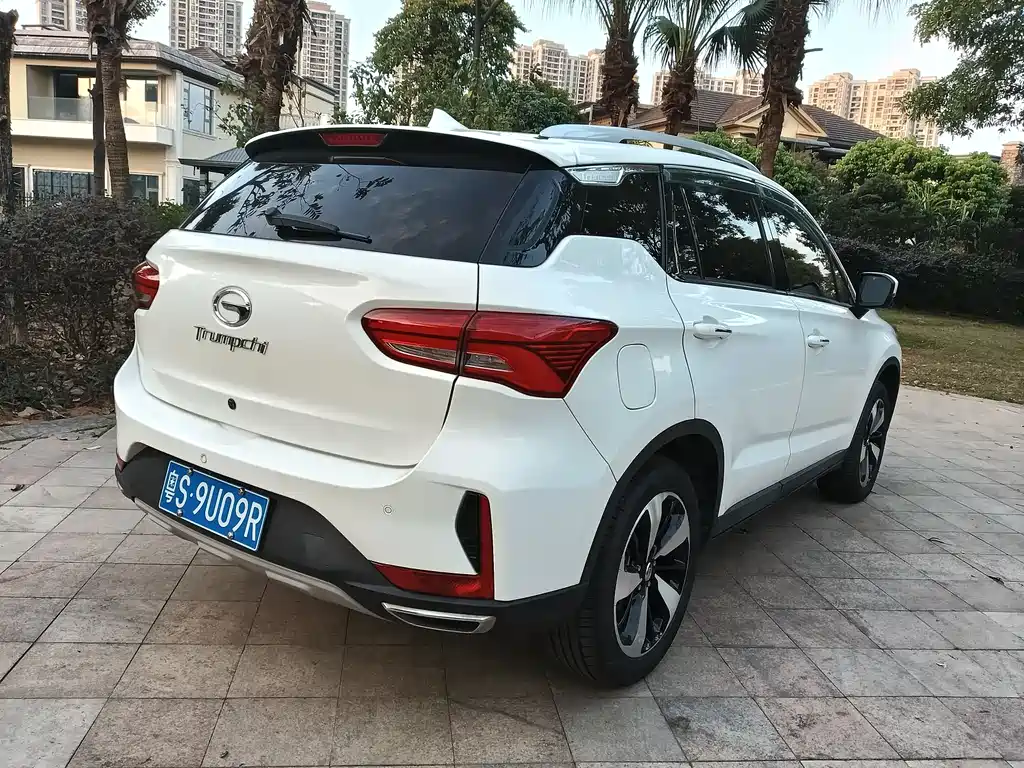 GAC TRUMPCHI GS4