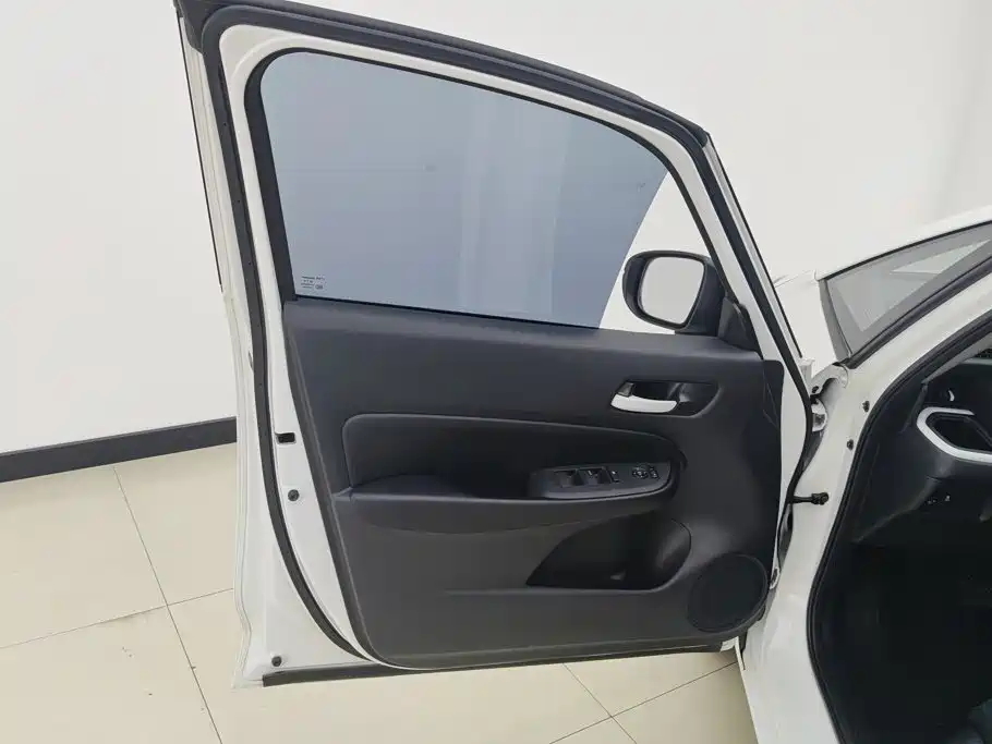 Honda Fit — миниатюра 7