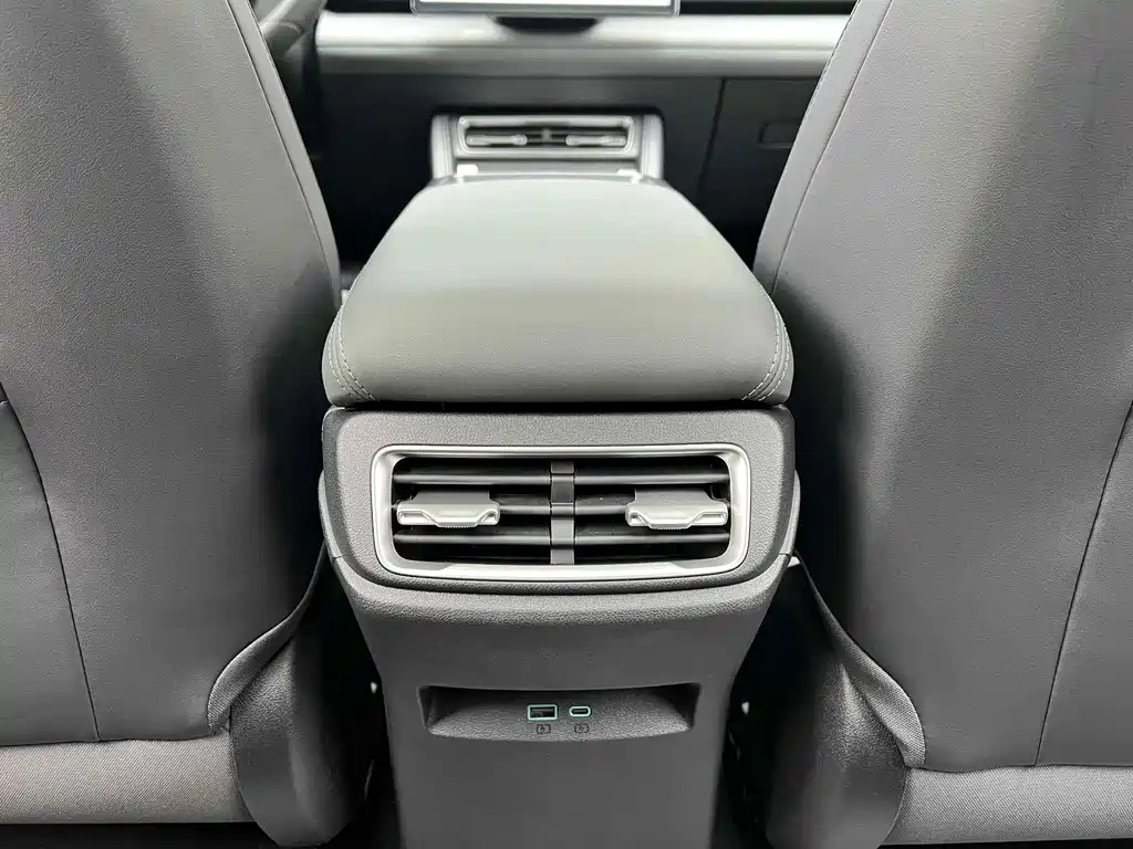 BYD Qin L — миниатюра 14