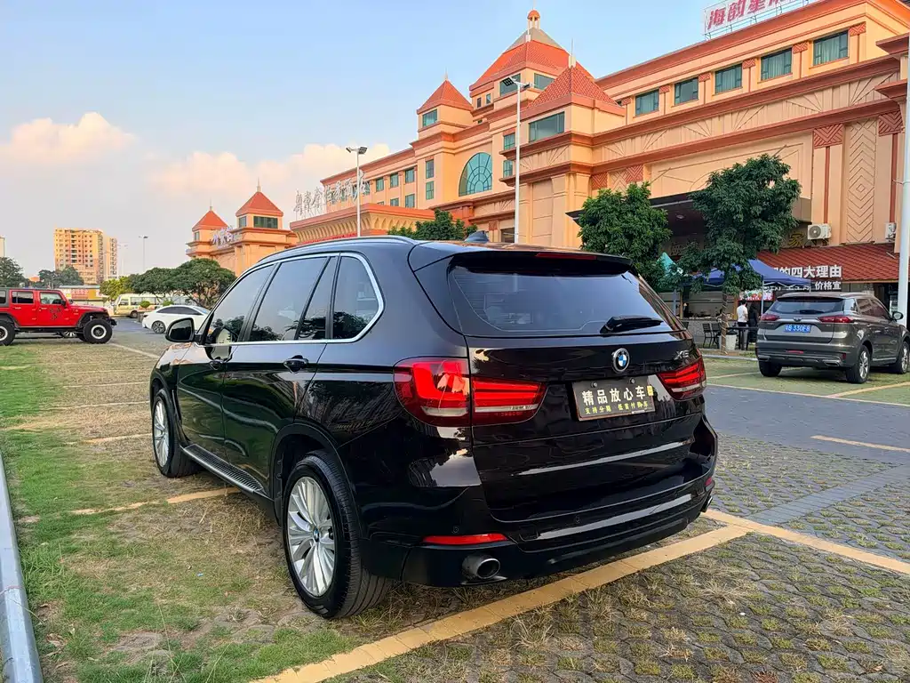 BMW X5 (Import) — миниатюра 17