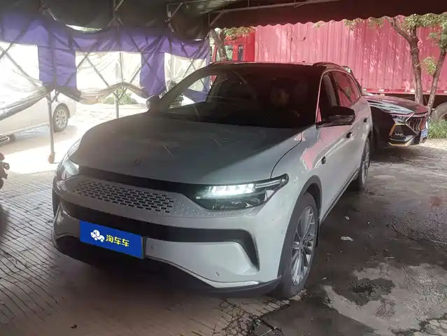 2025 Leapmotor C11