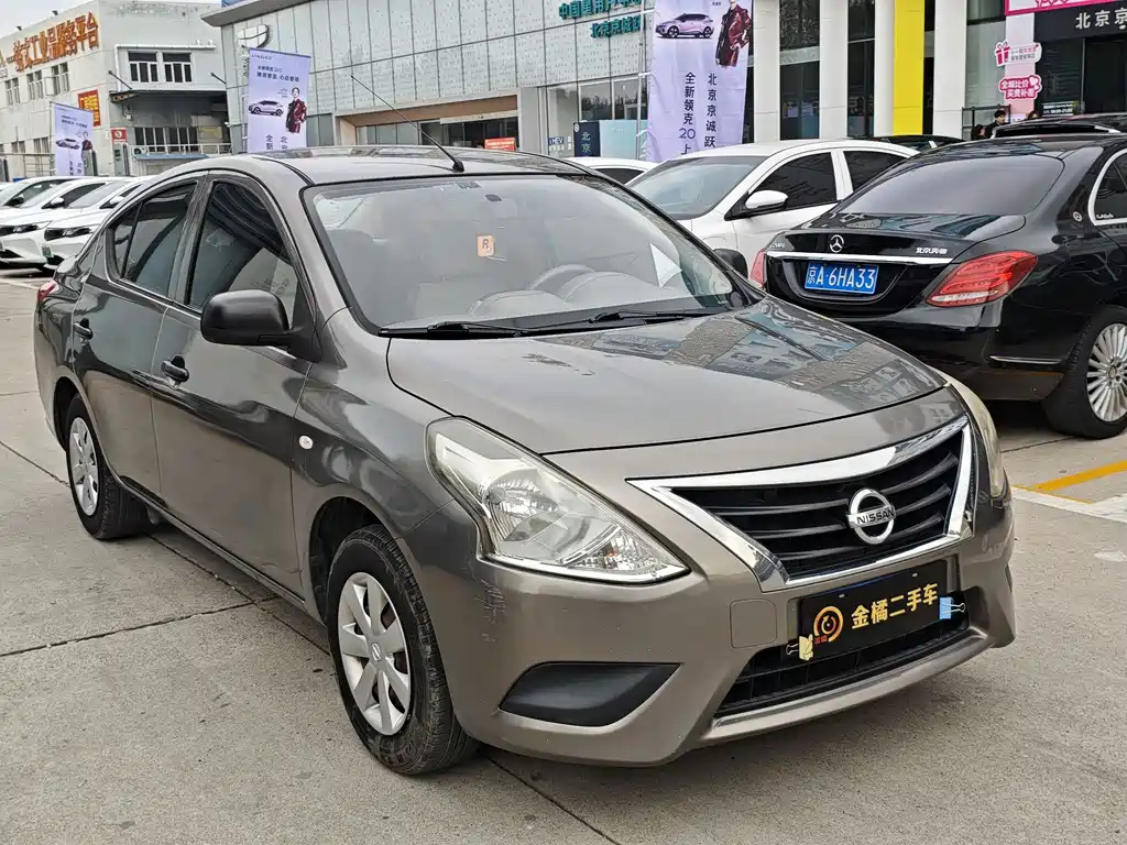 Nissan Sunny — миниатюра 4