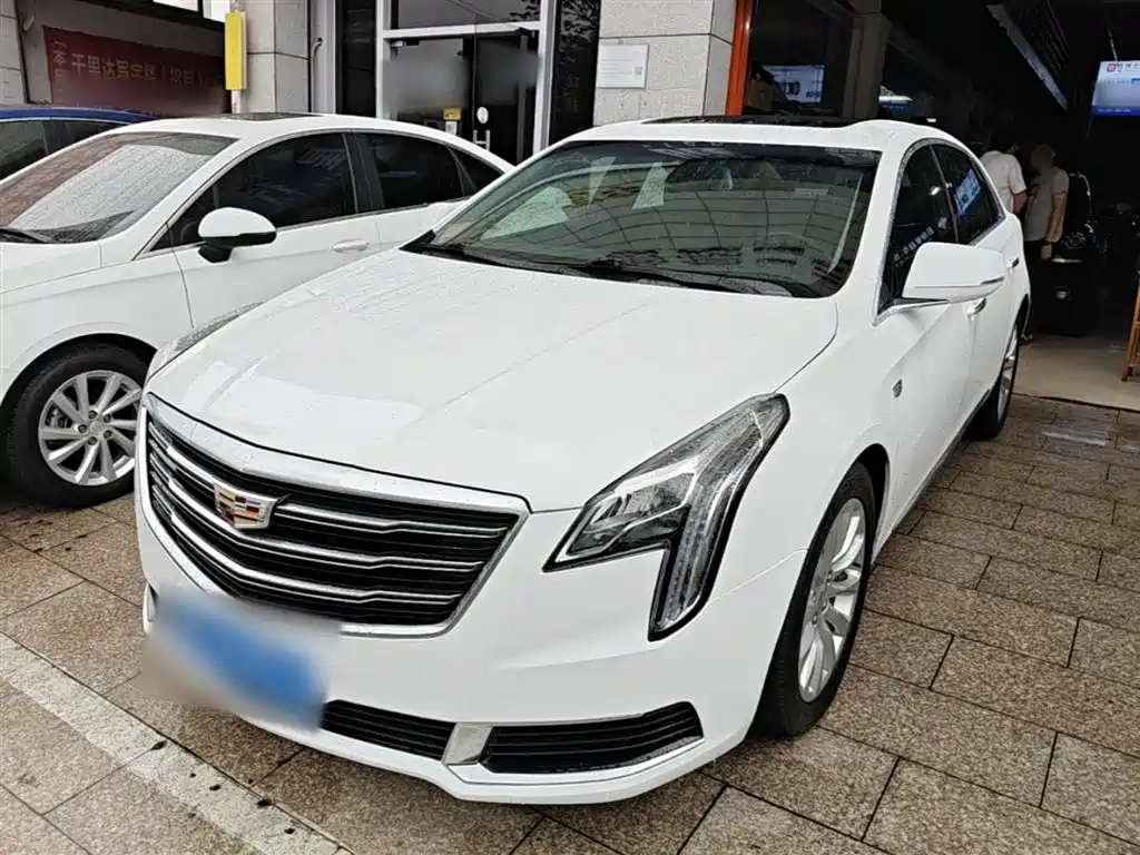 Cadillac XTS 2018 28T