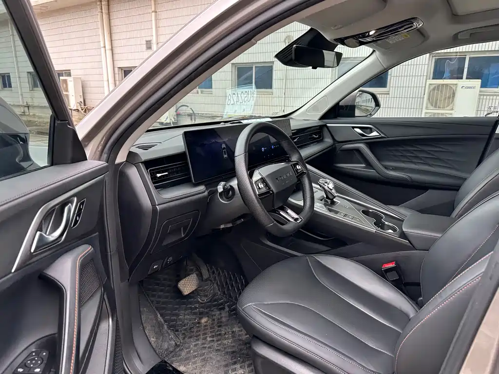 Roewe RX5 — миниатюра 6
