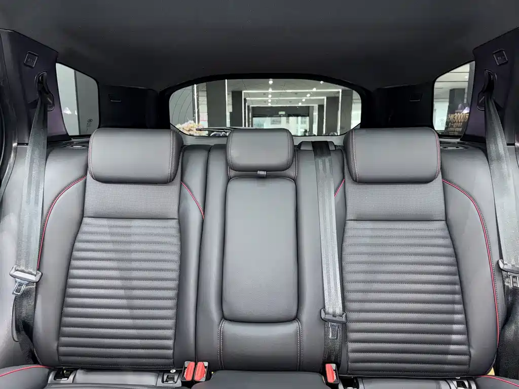 Land Rover Discovery Sport 2021 249PS R-Dynamic S