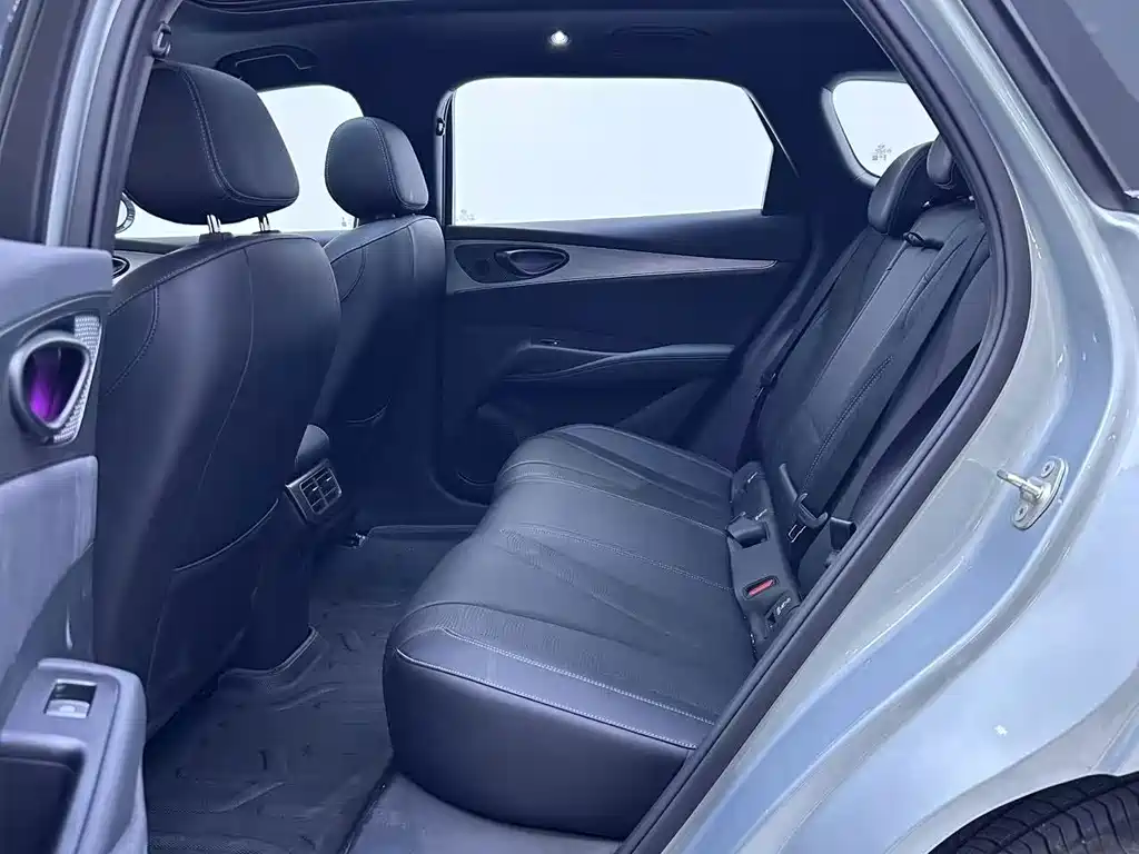 BYD Seal 06 DM-i Touring — миниатюра 8