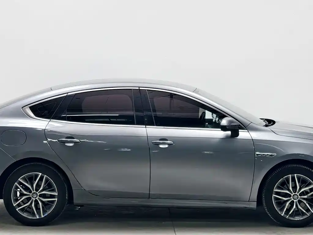 BYD Qin PLUS — миниатюра 8