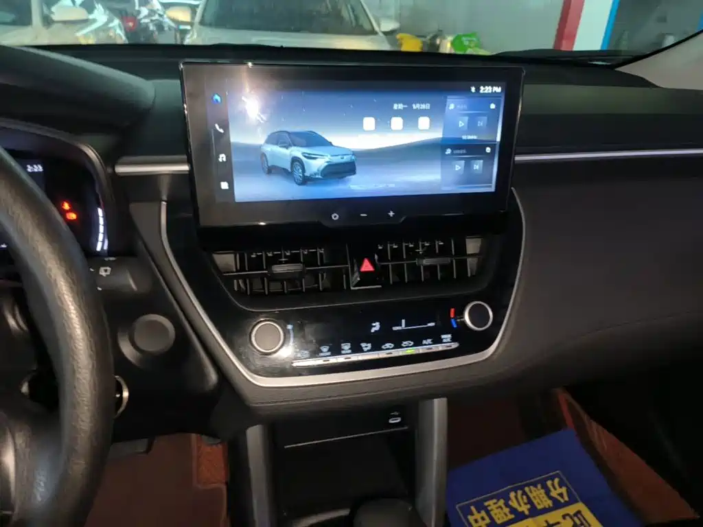 Toyota Frontlander — миниатюра 13
