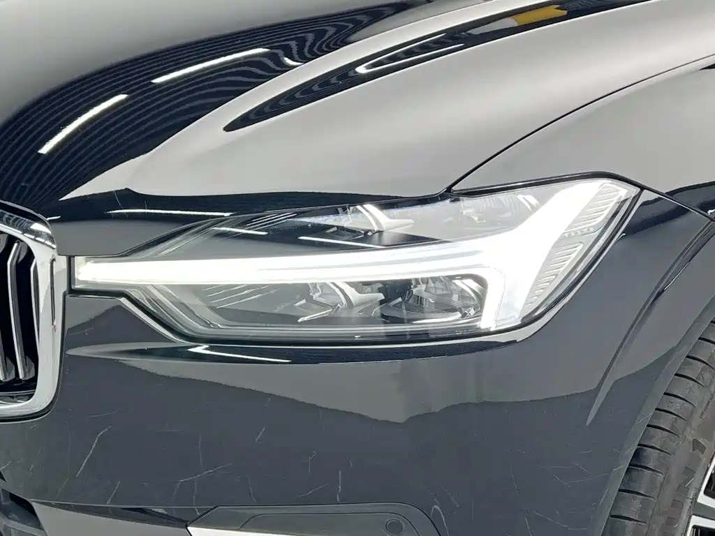 Volvo XC60 — миниатюра 11