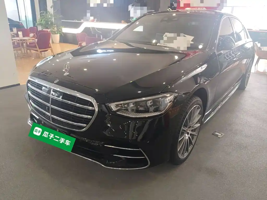 Mercedes-Benz S-Class 2024