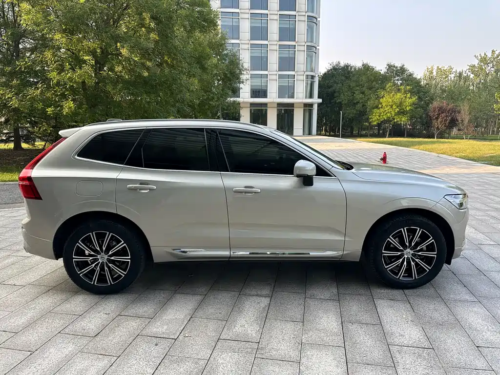 Volvo XC60 — миниатюра 4