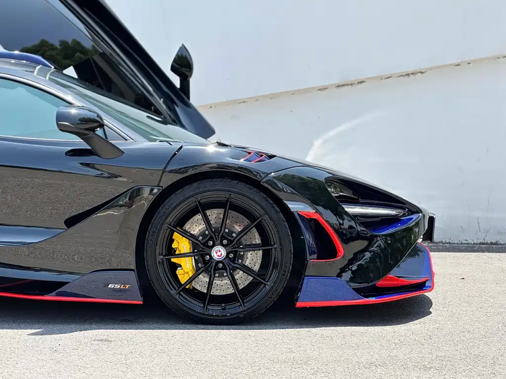 McLaren 720S — миниатюра 9