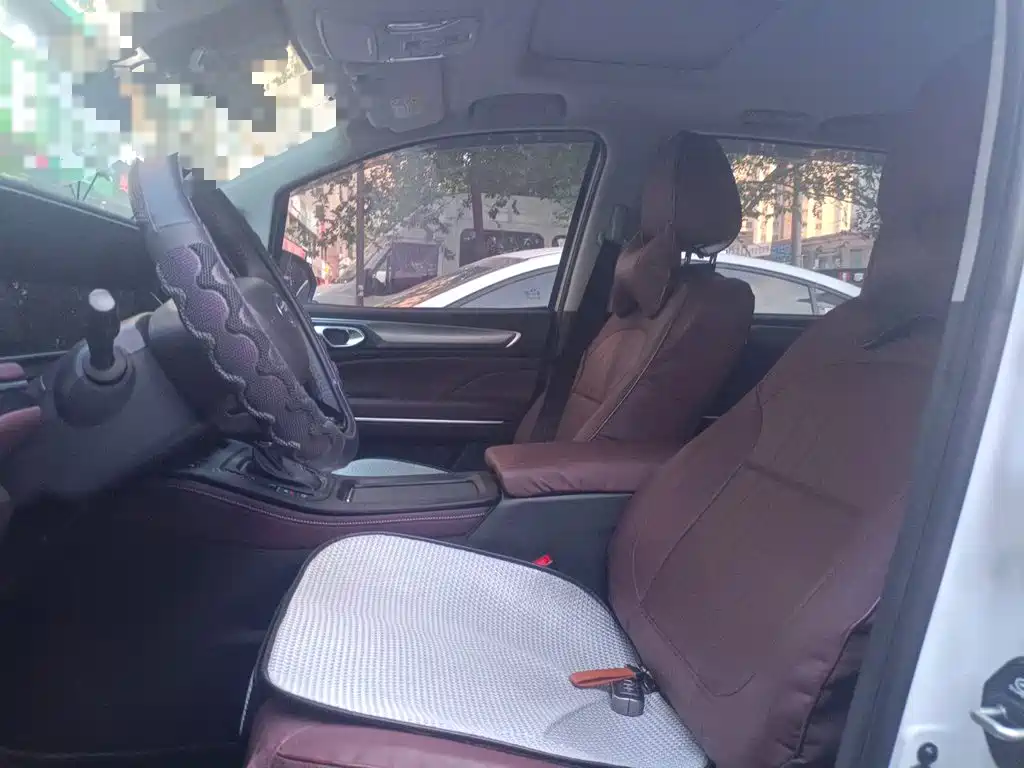 GAC Motor Trumpchi M6 — миниатюра 11