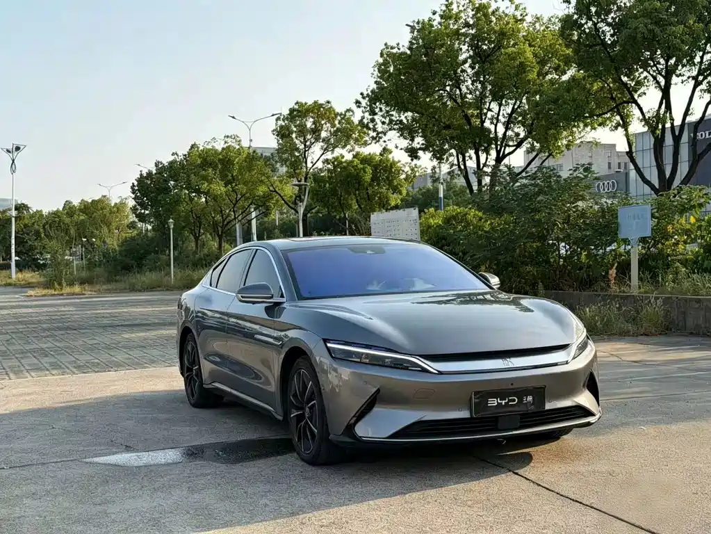 BYD Han — миниатюра 3