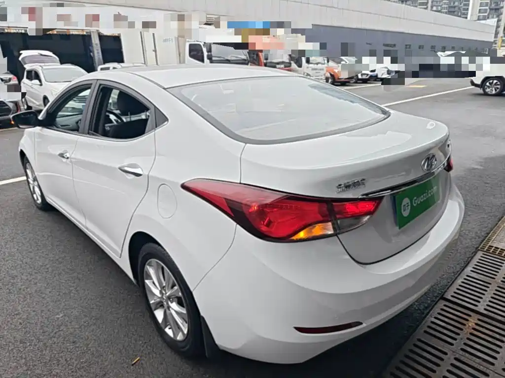Hyundai Elantra Langdong — миниатюра 5