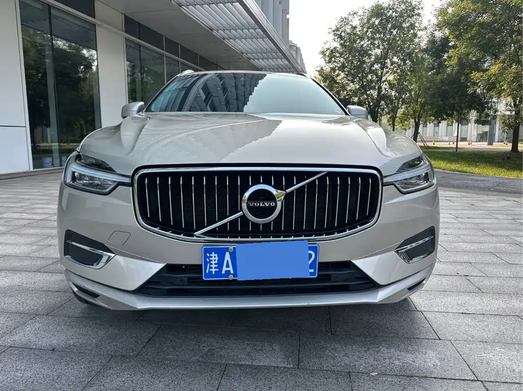 Volvo XC60 — миниатюра 2