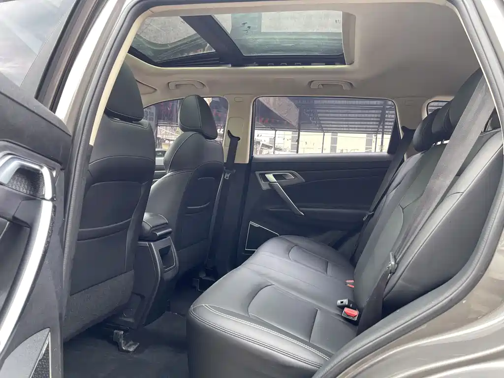 GEELY AUTOMOBILE BOYUE