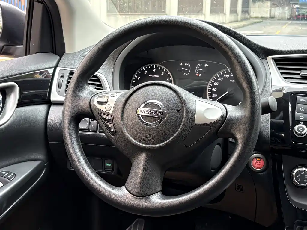 Nissan Sylphy — миниатюра 10