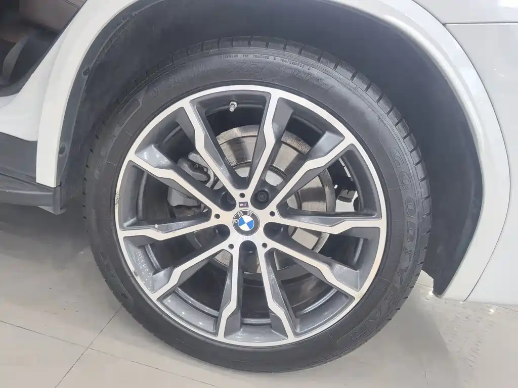 BMW X3 — миниатюра 16