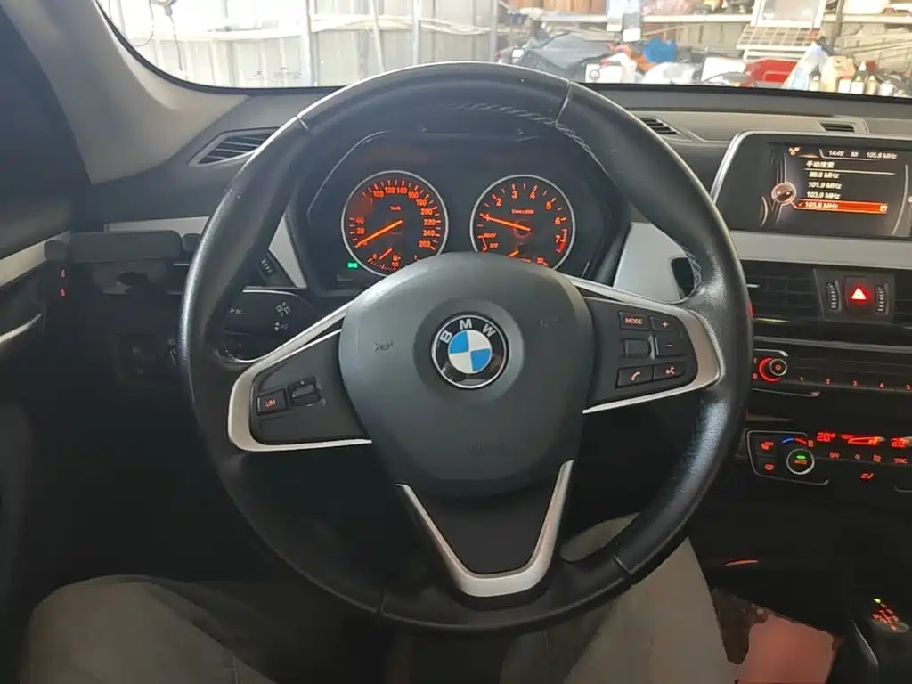 BMW X1 — миниатюра 11