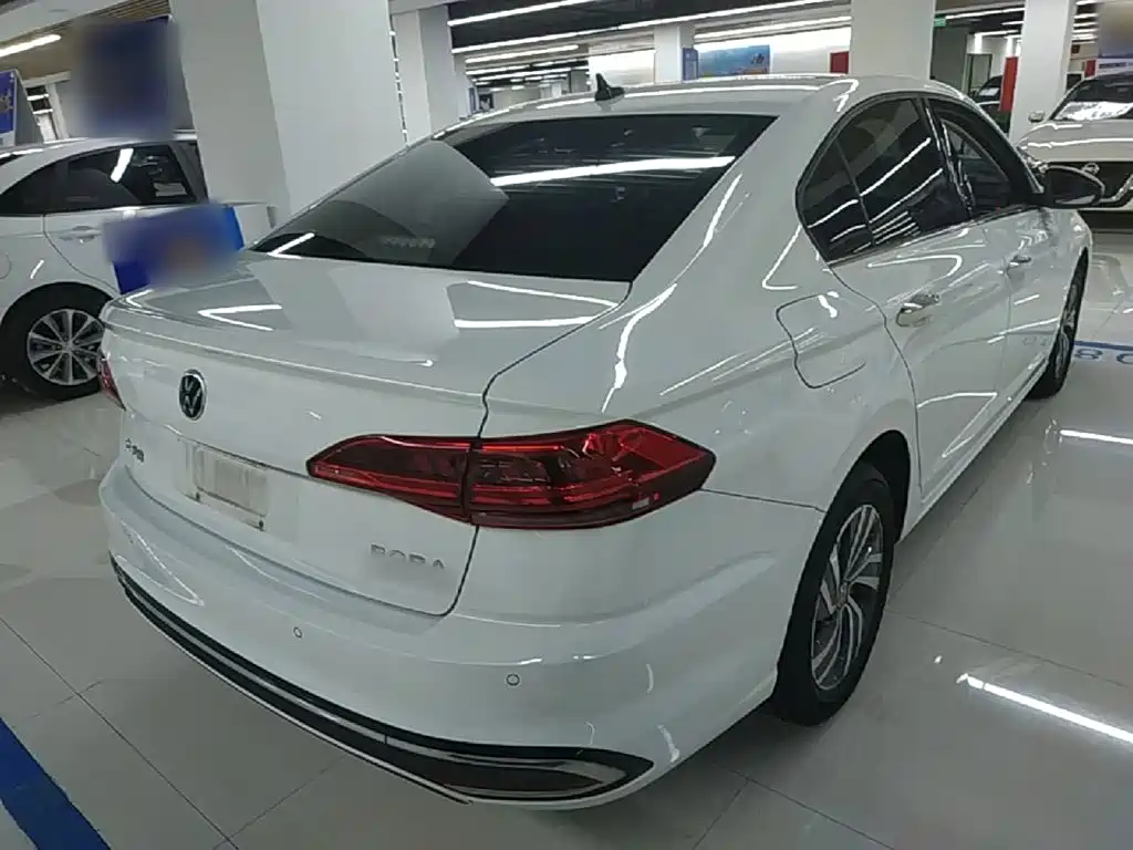 Volkswagen Bora — миниатюра 7
